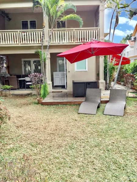 Maison spacieuse à Flic en Flac avec piscine partagée - Photo 3
