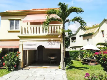 Maison spacieuse à Flic en Flac avec piscine partagée - Photo 4