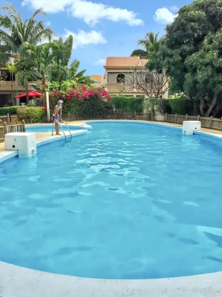 Maison spacieuse à Flic en Flac avec piscine partagée - Photo 5