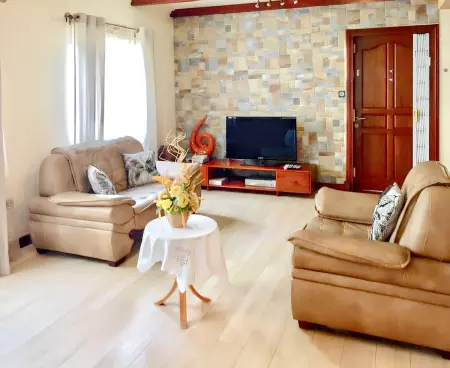 Maison spacieuse à Flic en Flac avec piscine partagée - Photo 28