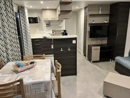 Bungalow charmant au cœur de Les Mathes avec piscine partagée - Photo 2