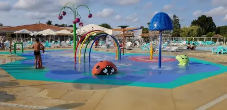 Bungalow charmant au cœur de Les Mathes avec piscine partagée - Photo 17