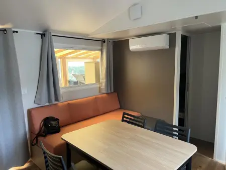 Charmant Bungalow à Puget-sur-Argens avec piscine partagée - Photo 6