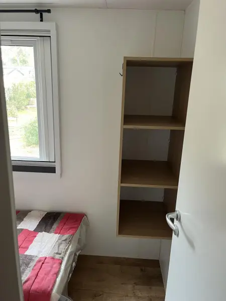 Charmant Bungalow à Puget-sur-Argens avec piscine partagée - Photo 12