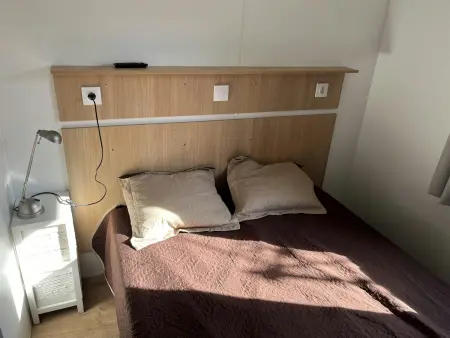 Charmant Bungalow à Puget-sur-Argens avec piscine partagée - Photo 13