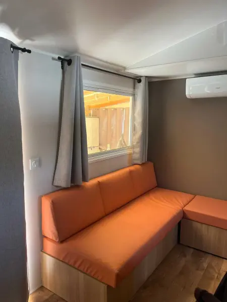 Charmant Bungalow à Puget-sur-Argens avec piscine partagée - Photo 21