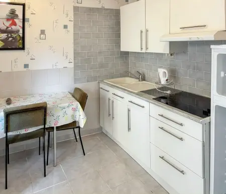 Studio charmant à Néris-les-Bains, 20 m², avec terrasse - Photo 2