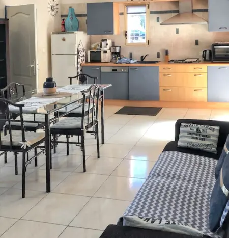 Appartement lumineux à Collioure avec terrasse et vue sur mer - Photo 5