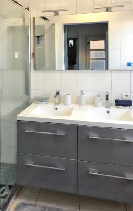Appartement lumineux à Collioure avec terrasse et vue sur mer - Photo 11