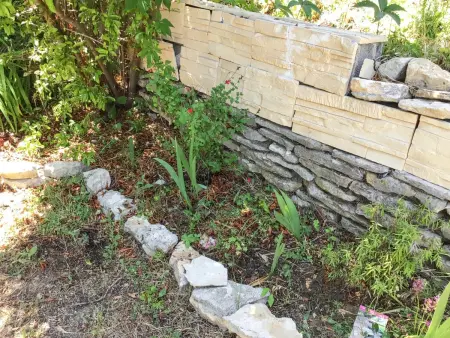 Maison de charme à Vachères avec jardin et vue montagne - Photo 17