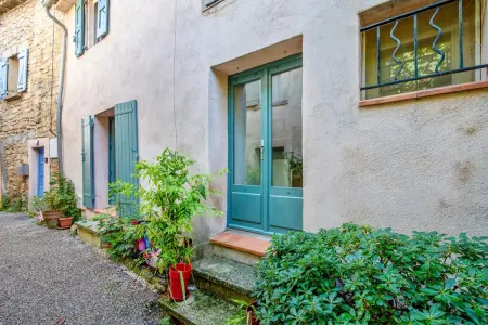 Charmante Maison à Bonnieux avec Terrasse et Vue sur le Jardin - Photo 1
