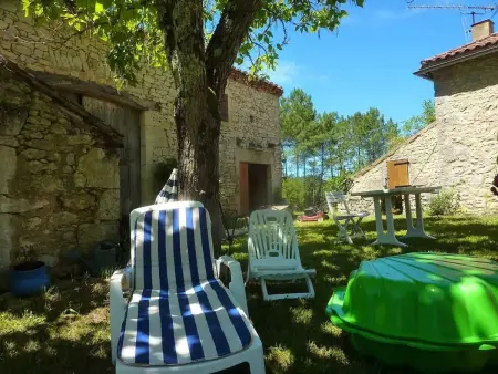 Maison charmante à Les Junies avec vue sur jardin - Photo 21