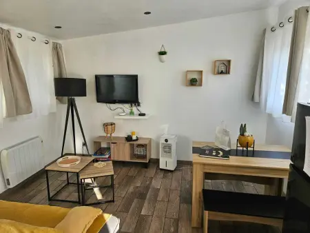 Maison confortable à Saint-André-les-Vergers 40 m², jardin - Photo 6
