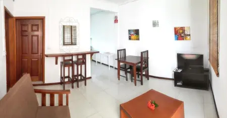 Appartement moderne à Pereybère, avec vue sur la piscine, 50 m² - Photo 1