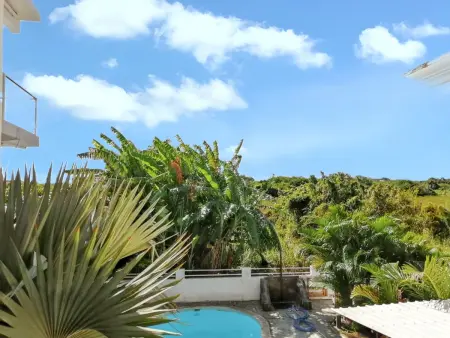 Appartement moderne à Pereybère, avec vue sur la piscine, 50 m² - Photo 18