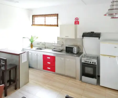 Appartement moderne à Pereybère, avec vue sur la piscine, 50 m² - Photo 21