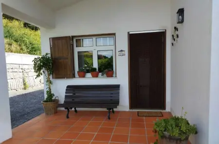 Villa spacieuse avec piscine privée à Rubiães, vue montagne - Photo 2