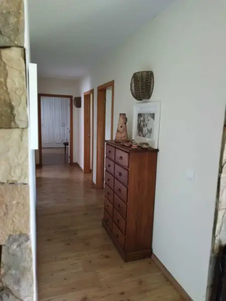 Villa spacieuse avec piscine privée à Rubiães, vue montagne - Photo 12
