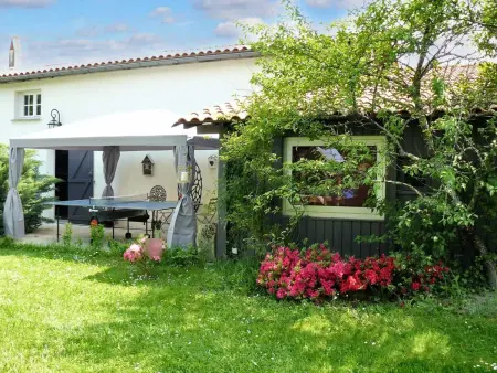Villa charmante à Arsac avec piscine privée et jardin - Photo 28
