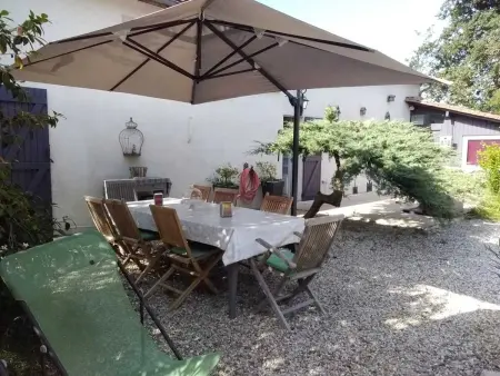 Villa charmante à Arsac avec piscine privée et jardin - Photo 36