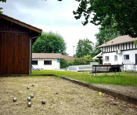 Villa spacieuse à Sainte-Eulalie-en-Born, terrasse, piscine privée - Photo 22