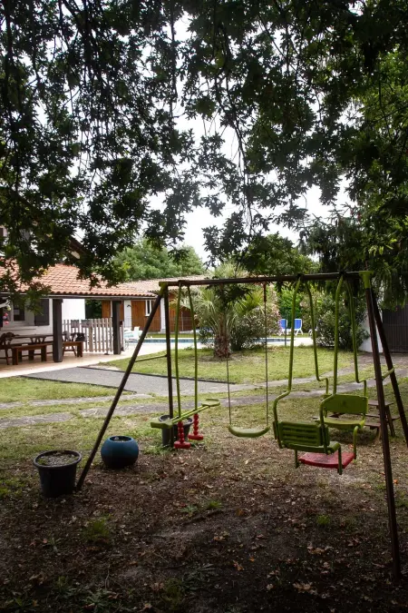 Villa spacieuse à Sainte-Eulalie-en-Born, terrasse, piscine privée - Photo 24