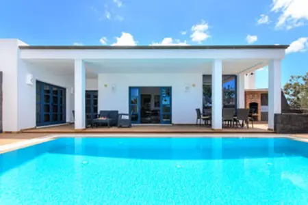 Villa charmante à Playa Blanca avec piscine privée - Photo 3