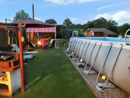 Chalet de charme à Molinot + Piscine privée, Chalet 6 personnes à Molinot - Photo 3