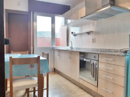 Appartement accueillant à A Coruña, 90 m², balcon - Photo 3