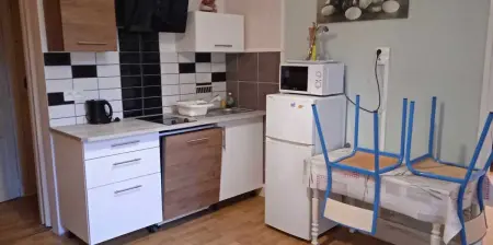Appartement cosy à Néris-les-Bains - 30 m² - Parking - Photo 4