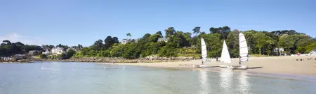 Charmante Maison en Campagne près de Nevez avec Jardin Clôturé - Photo 31