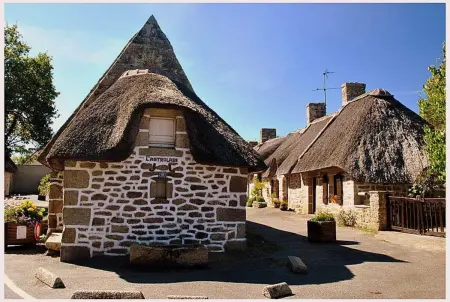 Charmante Maison en Campagne près de Nevez avec Jardin Clôturé - Photo 36