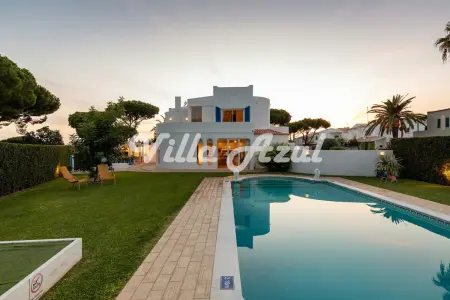 Villa élégante avec piscine privée à Quarteira - Photo 28