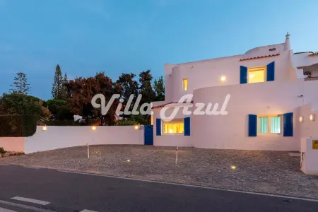 Villa élégante avec piscine privée à Quarteira - Photo 39