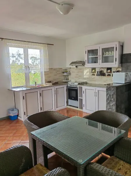 Appartement lumineux à Trou aux Biches - 70 m² - Vue sur jardin - Photo 5