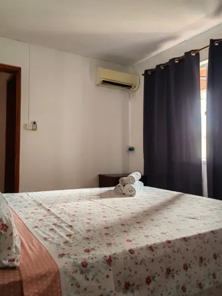 Appartement lumineux à Trou aux Biches - 70 m² - Vue sur jardin - Photo 9