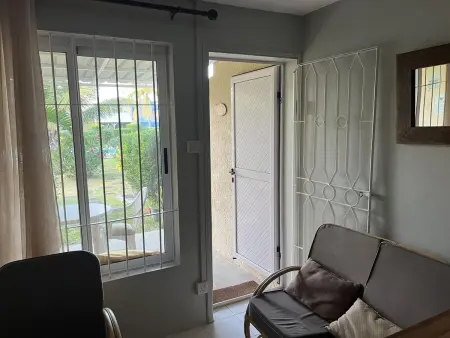 Studio charmant à Grand Baie de 60 m² avec piscine partagée - Photo 3