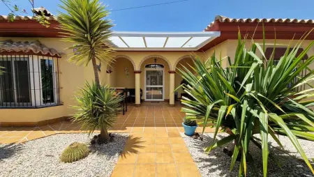 Villa ensoleillée avec piscine privée à Chiclana de la Frontera - Photo 2