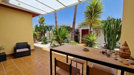 Villa ensoleillée avec piscine privée à Chiclana de la Frontera - Photo 4
