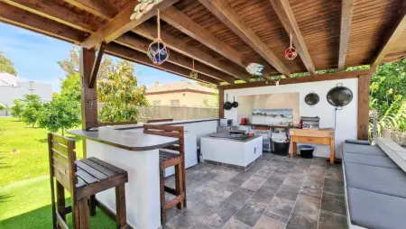 Villa ensoleillée avec piscine privée à Chiclana de la Frontera - Photo 5