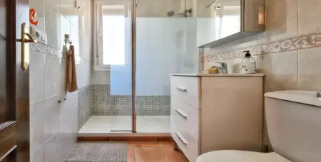 Villa ensoleillée avec piscine privée à Chiclana de la Frontera - Photo 24