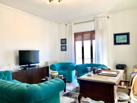 Appartement spacieux à Taormina avec vue sur mer et balcons - Photo 25