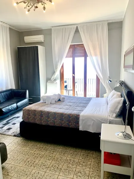 Appartement spacieux à Taormina avec vue sur mer et balcons - Photo 38