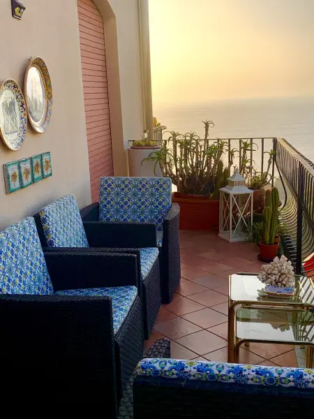 Appartement spacieux à Taormina avec vue sur mer et balcons - Photo 52