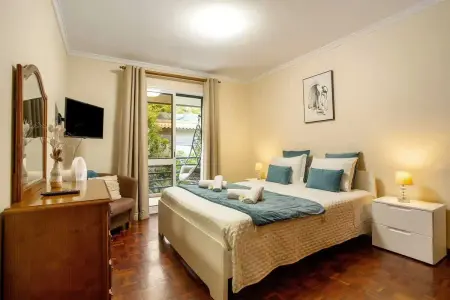 Appartement charmant dans Funchal avec balcon et vue - Photo 1