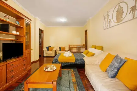 Appartement charmant dans Funchal avec balcon et vue - Photo 6