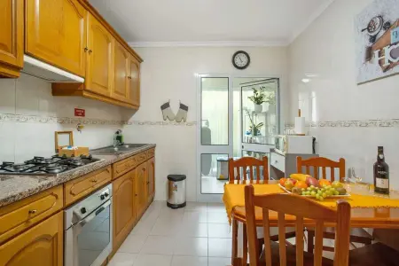 Appartement charmant dans Funchal avec balcon et vue - Photo 10
