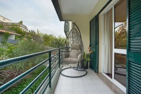 Appartement charmant dans Funchal avec balcon et vue - Photo 25