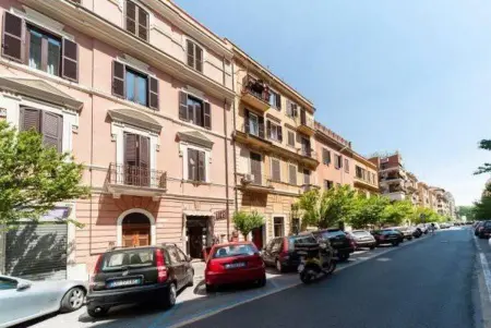 Appartement moderne proche du centre-ville de Rome - 90 m² avec balcon - Photo 10