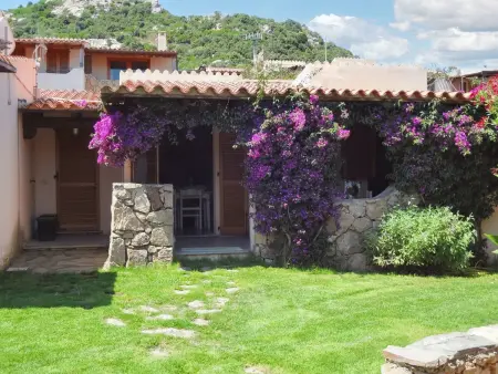 Maison charmante avec terrasse & jardin - Loiri Porto San Paolo - Photo 2
